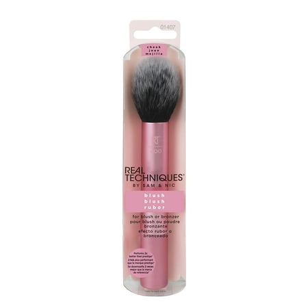real Techniques Blush Brush