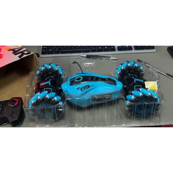 remote control trucks Hand Controlled rc 2.4Ghz 4WD toys Gesture Sensing Remote Control Light Music High Speed Double Side Stunt trucks