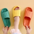 thumbnail image 1 of ruhuadgb 1 Pair Shower Slippers Grid Pattern Solid Color Soft Sole EVA Slip-on Men Women Summer Home Slides Bathroom Supplies, 1 of 8
