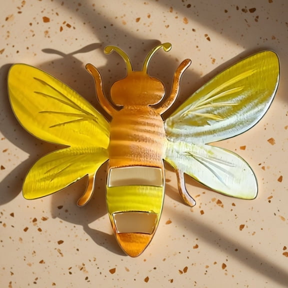 rygai Rust-Resistant Metal Bee Wall Art Decor - Nature-Inspired Garden & Indoor Outdoor Hanging Ornament, Durable Iron Sculpture for Patio, Yard, Greenhouse, Wedding Gift (30cm/40cm)