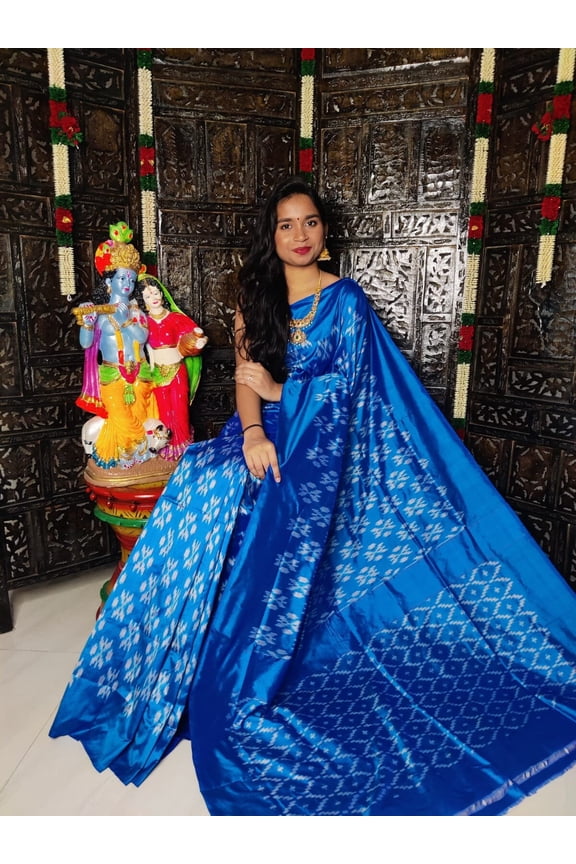 Women's Wedding Style 4 Traditional Saris, 1-Piece