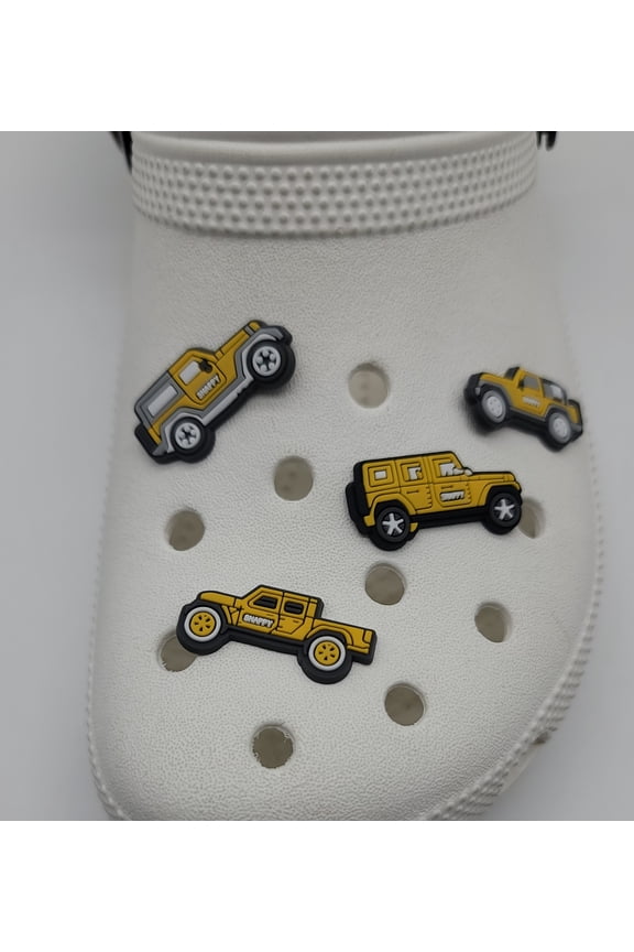 J ust E nough E ssential P arts All-Terrain Vehicle for jeeps lovers Yellow
