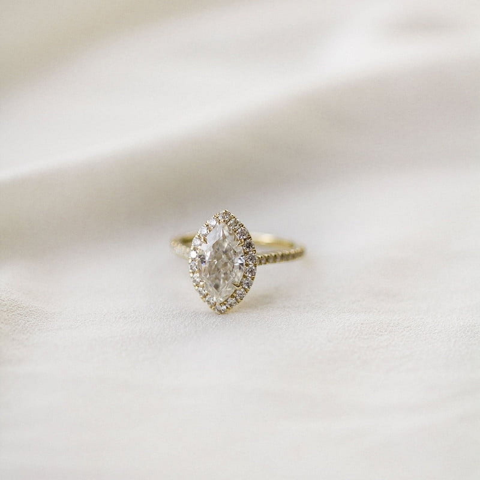 solitaire jewels 1.5CT Marquise Moissanite Halo Engagement Ring For Women, 14K Yellow Gold