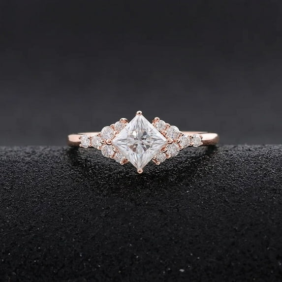 solitaire jewels 1.5CT Princess Moissanit Engagement Ring For Women, 10K Rose Gold
