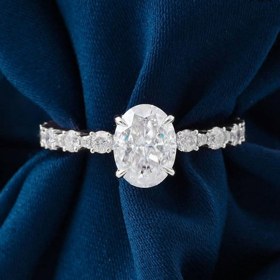 solitaire jewels 1.75CT Oval Moissanite Solitaire Engagement Ring For Women, 18K White Gold