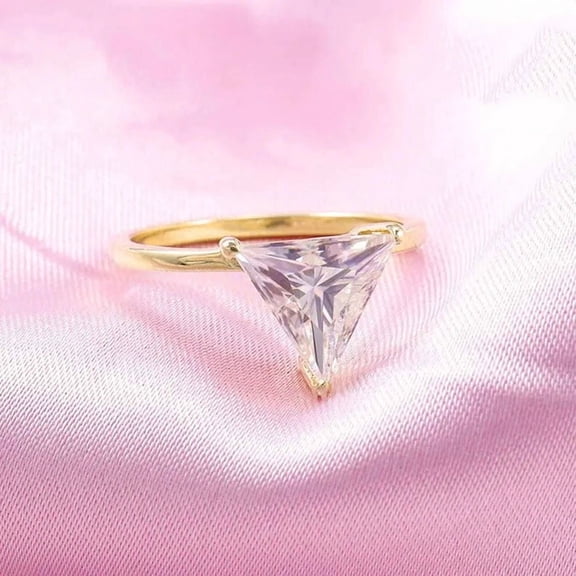 solitaire jewels 1CT Triangle Moissanite Solitaire Engagement Ring For Women, 10K Yellow Gold