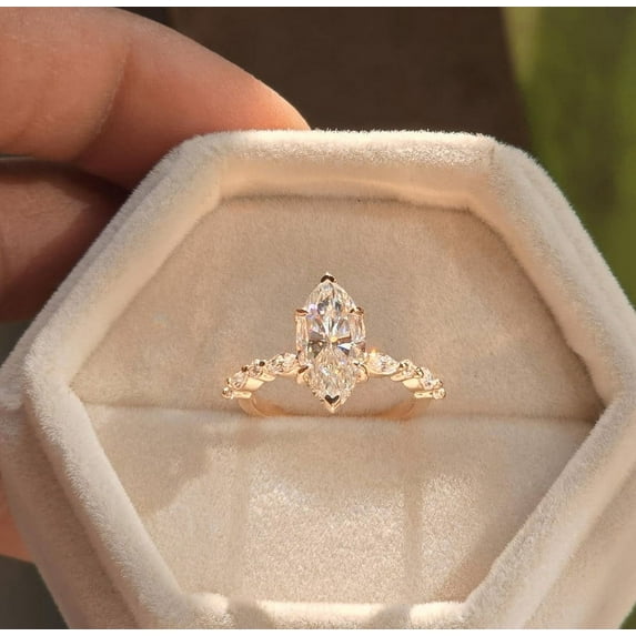 solitaire jewels 2CT Marquise Moissanit Hidden Halo Engagement Ring For Women, 10K Rose Gold