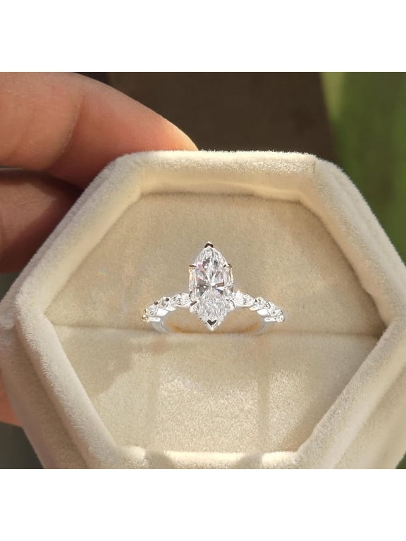2CT Marquise Moissanit Hidden Halo Engagement Ring For Women, 18K White Gold