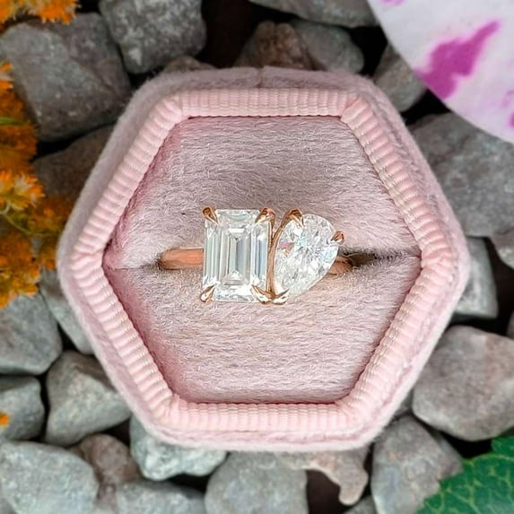 solitaire jewels 3TCWPea and Emerald Cut Moissanite Toi Et Moi Engagement Ring For Women, 18K Rose Gold