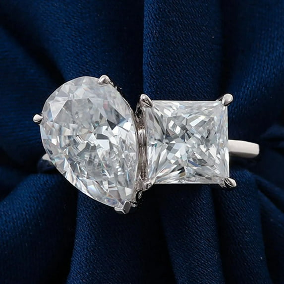 solitaire jewels 4CT Pear and Princess Moissanite Toi Et Moi Engagement Ring For Women, 10K White Gold