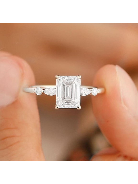 5 Stone 2CT Emerald Moissanit Solitaire Engagement Ring For Women, 10K White Gold