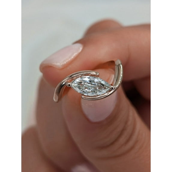 solitaire jewels Cross Over Shank Style 1.5CT Marquise Moissanite Engagement Ring For Women, 14K Rose Gold