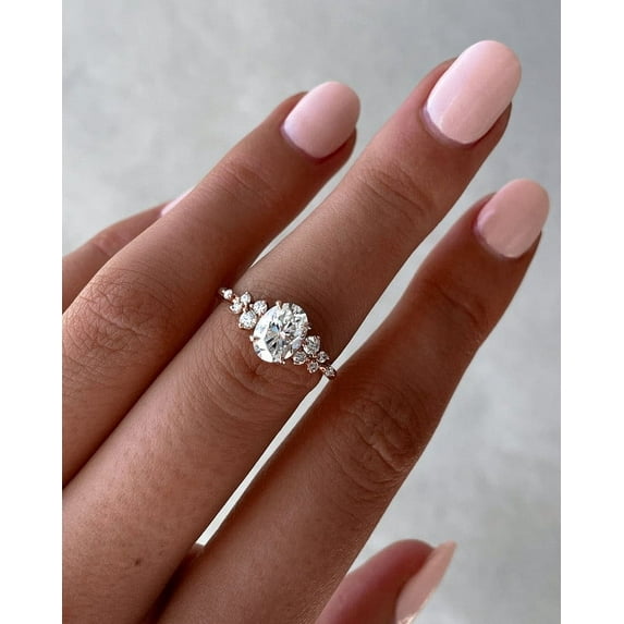 solitaire jewels Snow Drift Style 1.75CT Oval Moissanite Engagement Ring For Women, 10K Rose Gold