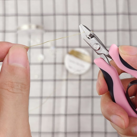 stedi 4.4-Inch Mini Flush Cutter for Jewelry Making, Clean Cut Precision Wire Cutters, Side Cutting Pliers Ultra-sharp Stainless Steel Blades for Jewelry, Crafts, DIY, Electronics (Pink)