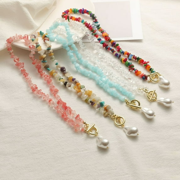 sunsanly Women Necklace Irregular Multicolored Natural Stone Beaded Chain Elegant Dress-Up Fashion Jewelry Stones Necklace Faux Pearl Clavicle Chain Jewelry Gift
