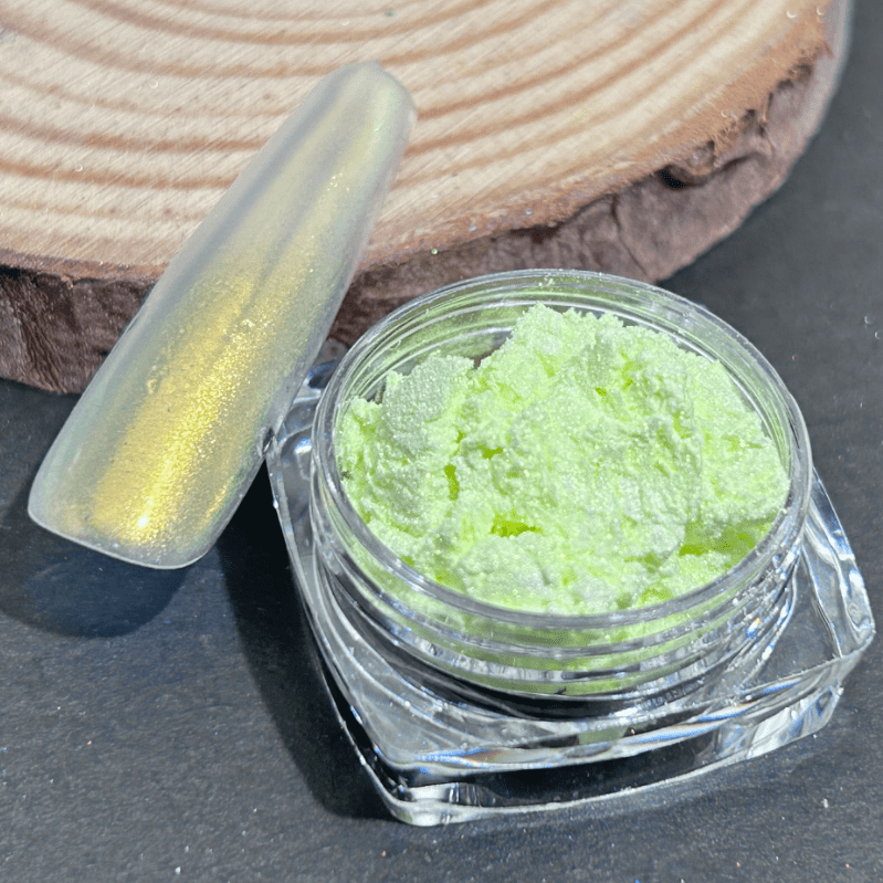 suxuMhao Chrome Nail Powder, Decoration, 1 Piece 10g Green, Aurora Nail Powder, Iridescent Nail Powder, Holographic Nail Powder, Pearl Nail Powder, Shimmer Chrome,Easy to Apply