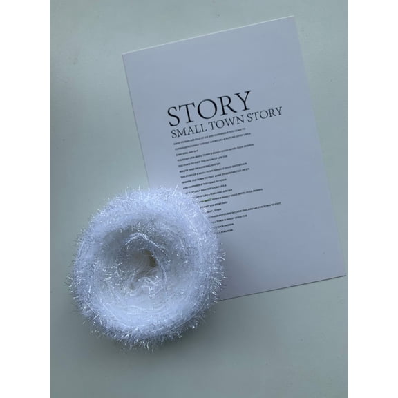 suxuMhao Scrubby Sparkle Yarn, Acrylic Yarn for Knitting & Crochet, DIY Scrubber & Kitchen Craft Fancy Yarn, White, 51.06oz/30g (Each Roll 1.06oz/30g), 5 Rolls Total