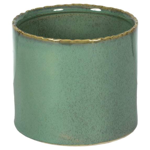 Vickerman 4.25" Pine Green Ceramic Pot. This simple pot ties in with any modern decor. Let this pot stand on its own or pair with a faux floral for a finished look. This pot meausures 4.25 inches tall