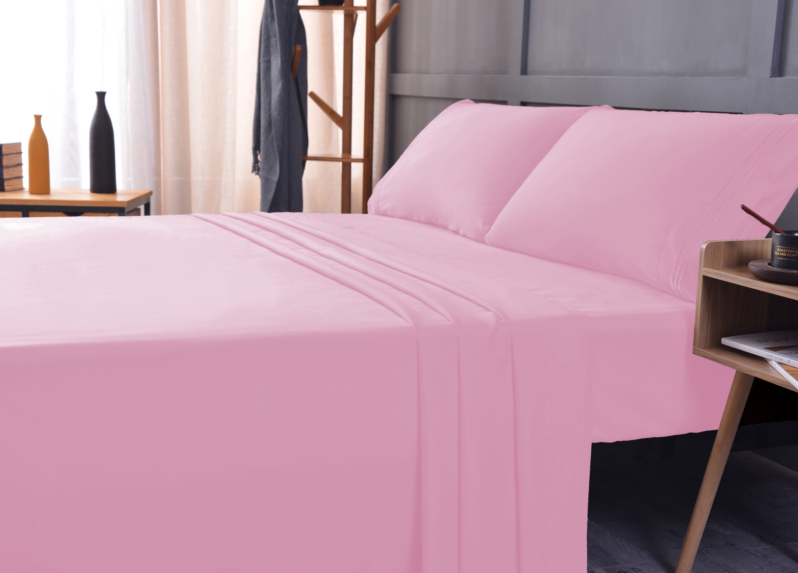 the Season Essentials Wrinkle Free Sheet Sets with Deep Pockets & Stain Resistant, 4 pc, 1800 Thread Count Bamboo Based – Pink, King