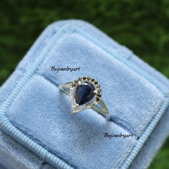 Picture of Framed Canvas Wall Art 2D Flat, 1pc Red & En Wedding Dress Canvas ...