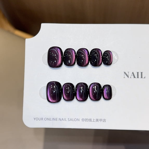 three-point sugar, high-end exquisite, solid-color glass beads, cat's eye, pure handmade nail wear, short nail art patch, fake nails.