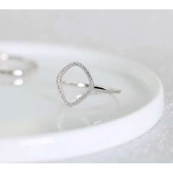 vylahjewellery 1 CT Round Cut Brilliant Engagement Ring 18K White Gold Engagement Ring Gift for Her