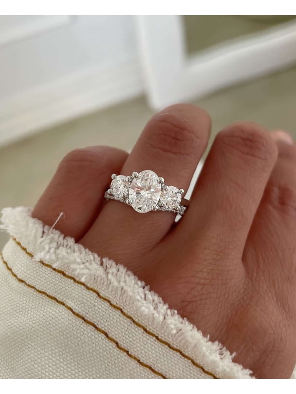 14K Yellow Gold Oval Cut Moissanite Engagement Ring for Women Three Stone Wedding Ring Set Classic Anniversary Bridal Ring Set Curved Matching/Stacking Band