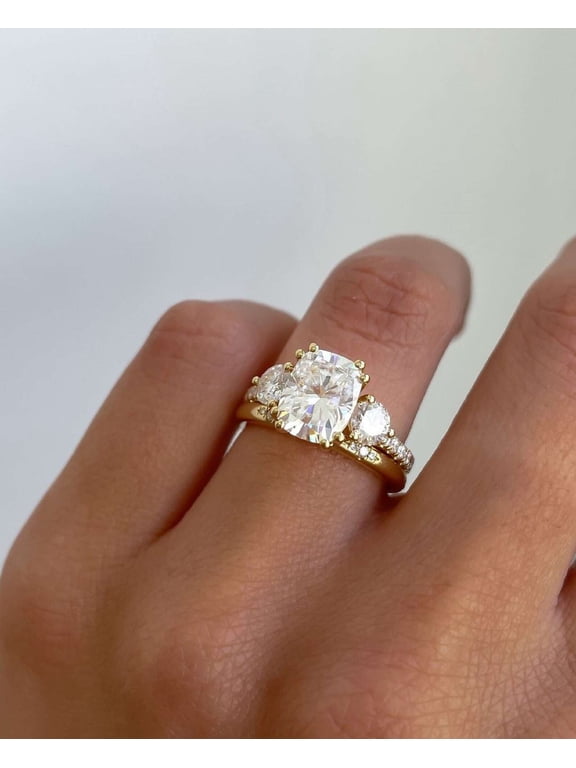 18K Yellow Gold Anniversary Ring for Her Three Stone Diamond Wedding Ring Unique Bridal Ring Set Matching/Stacking Band Cushion Cut Moissanite Engagement Ring