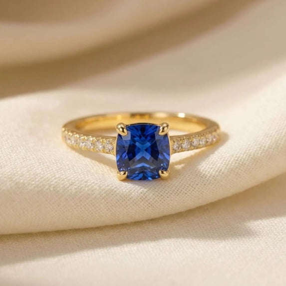 vylahjewellery Blue Sapphire Cushion Cut Moissanite Engagement Ring Vintage Promise Anniversary Gift Jewelry 14K Vermeil Yellow Gold Ring with Pavé Diamond Accent Band