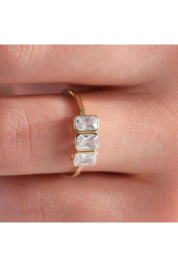 Contemporary Women’s Three Stone Moissanite Diamond Ring, Emerald Cut Bezel Set Engagement Rings, Elegant Wedding Jewelry Gift Modern Anniversary Wedding Jewelry Gift