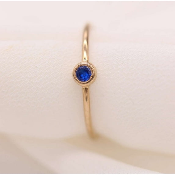 vylahjewellery Dainty Bezel 1 CT Round Cut Blue Moissanite Diamond Ring 10K Yellow Gold Anniversary Ring Comfort Fit Mother's Day Gift