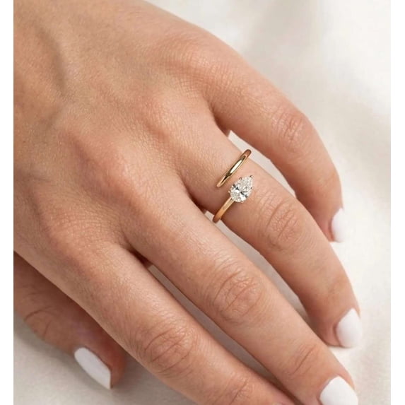 vylahjewellery Dainty Pear Cut Crystal Open Wedding Ring for Women Minimalist Statement Ring Elegant 10K Vermeil Yellow Gold Engagement Ring