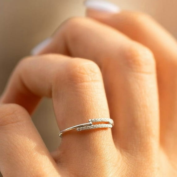 vylahjewellery Elegant Double Row Plated White Gold Wedding Rings and Bands Pave Stones Engagement Moissanite Diamond Rings Stackable Ring