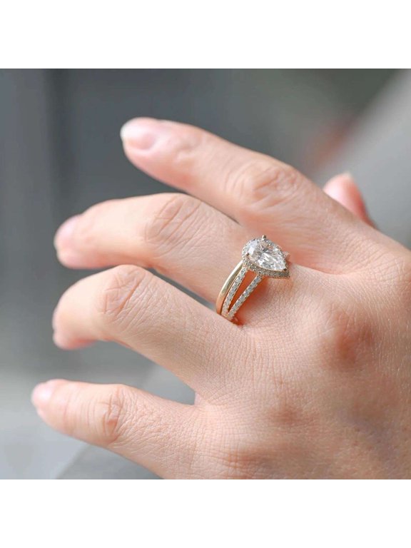 Luxury Pear Cut Engagement Ring Set for Her 14K Vermeil Yellow Gold Split Shank Anniversary Ring Halo Moissanite Wedding Bridal Double Band Rings