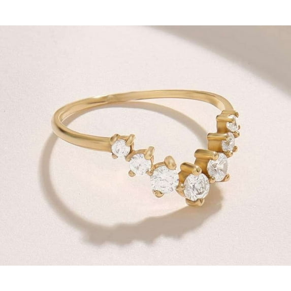 vylahjewellery Round Cut 1.50 CT Moissanite Diamond Ring 4 Prong V Shaped Engagement Ring Gift for Her