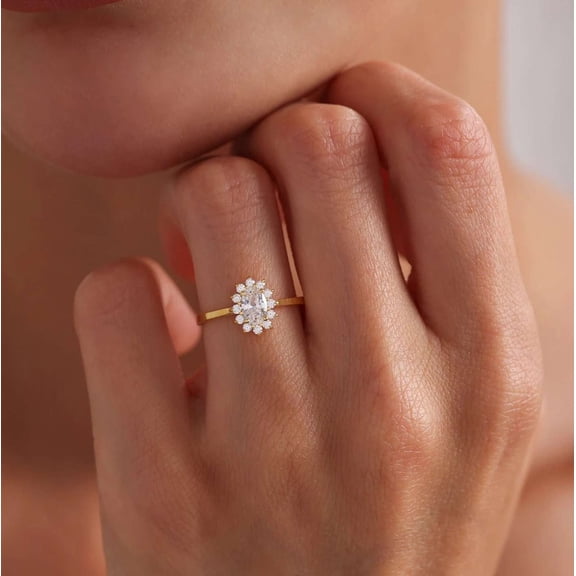 vylahjewellery Sparkly 1.50 CT Oval Cut Moissanite Diamond Ring 14K Yellow Gold Anniversary Wedding Ring Promise Gift for Special One