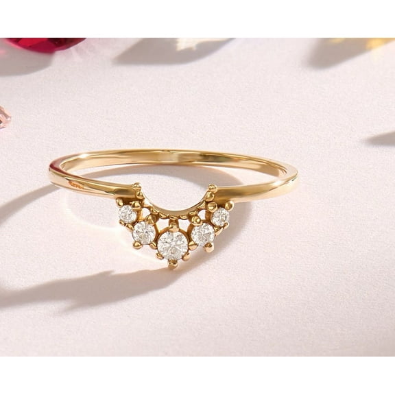 vylahjewellery Women’s Yellow Gold Five Stone Wedding Ring Curved Shaped Engagemenet Ring Round Cut Moissanite Diamond Anniversary Ring 10K Yellow Gold Promise Ring