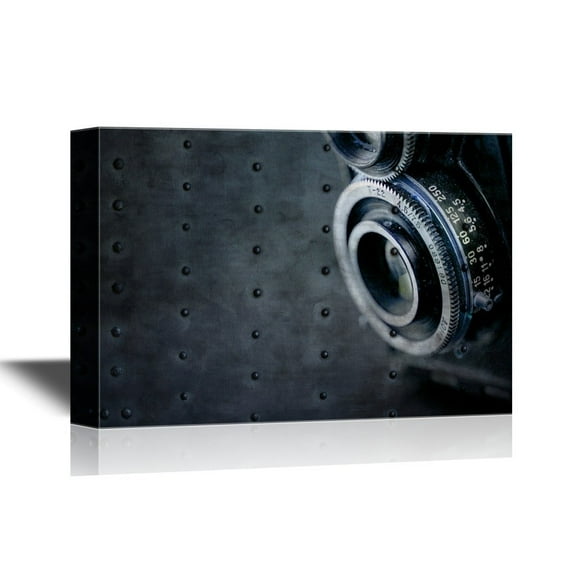 wall26 - Canvas Wall Art - Detail of The Lens of a Very Old Camera - Gallery Wrap Modern Home Art | Ready to Hang - 16x24 inches