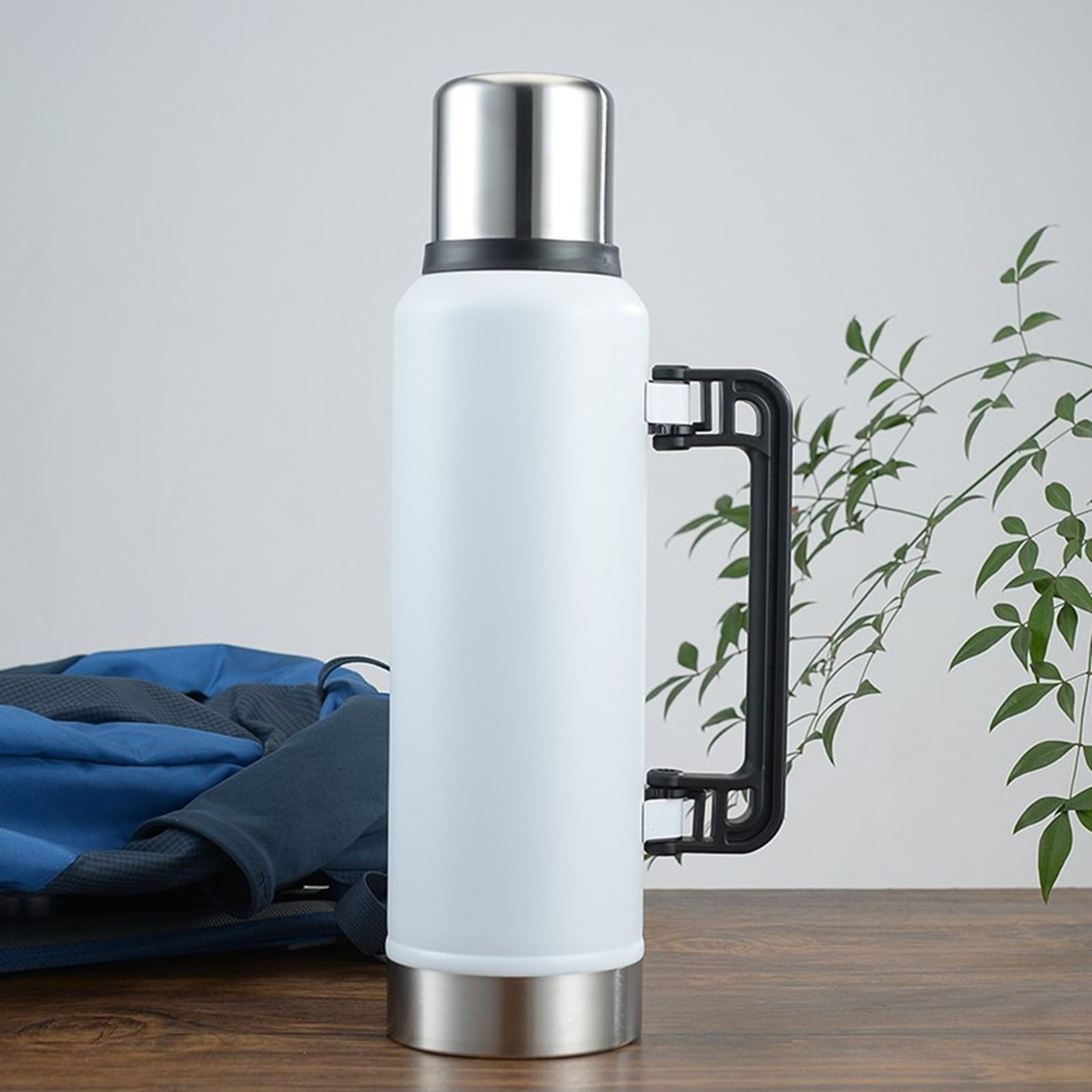 water bottle Stainless Vacuum Insulated Travel Jug Large Capacity Outdoor Thermal Water Bottle With Carry Handle 1400ML