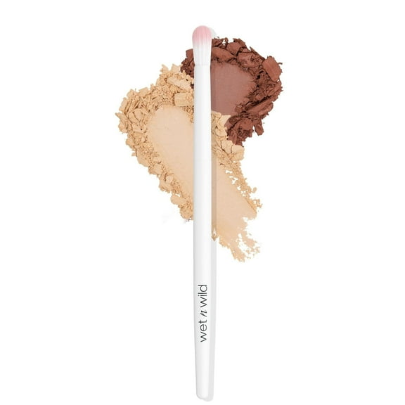 wet n wild Essential Cosmetic Brush - Crease Blending, Eyeshadow Application