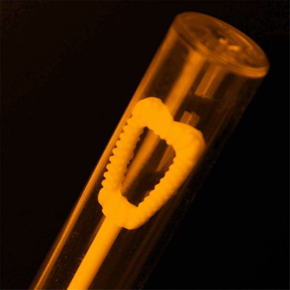 xqxayjr Empty Soap Bottles 12Pcs, Heart-Shaped Bubble Wand Tubes for Wedding Birthday Party Decorations, Plastic Bottles for Home Decor and Party Favors, Romantic Dreamlike Atmosphere Creation