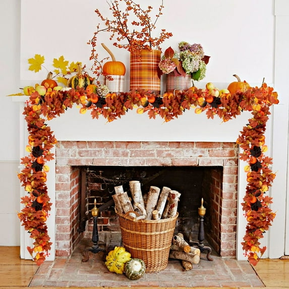 yulier Fall Maple Leaves Garland, Artificial Maple Leaf Garland Hanging Fall Vines with Pumpkins and Berries, Thanksgiving Party Kitchen Table Home Front Door Decorations 63 inch