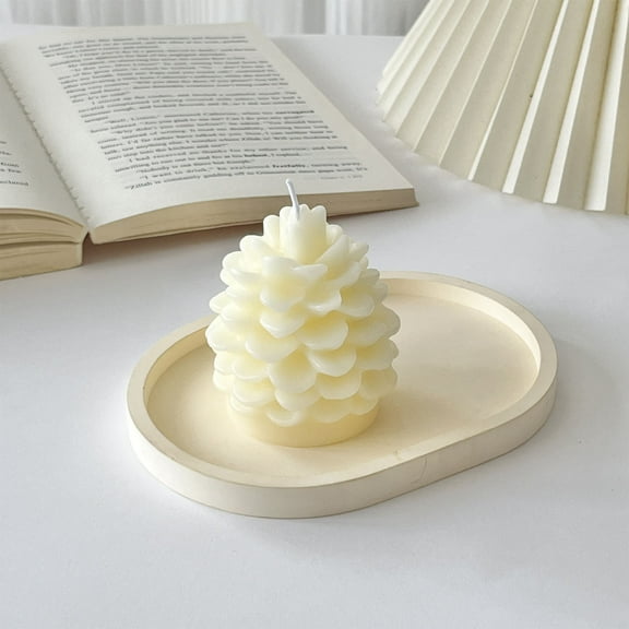 zhmrfg Christmas Pinecone Aromatherapy Candle Soy Wax Holiday Scene Decoration Pine Shaped Scented Candle Indoor Festive Table Mantel Relaxing Cozy Warm Family Christmas Ambience Glow