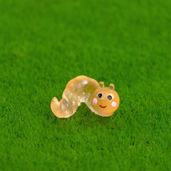 zhmrfg Moss Garden Ornaments, Luminous Outdoor Decorations, Solar-Powered Garden Figurines, Adds Magical Glow to Lawn, Yard, and Flower Bed, Perfect for Garden Enthusiasts